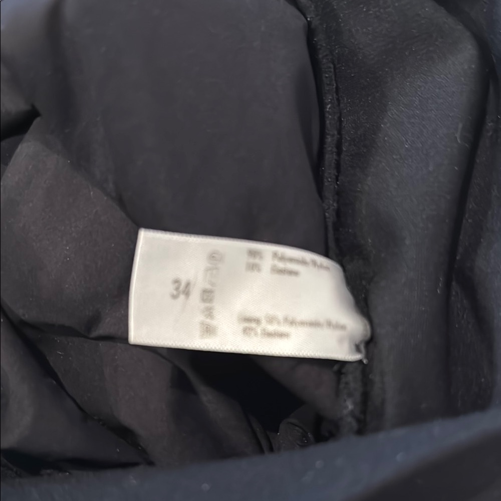 Gorgeous Wolford Black Pencil Skirt - like new - size XS - Picture 6 of 9